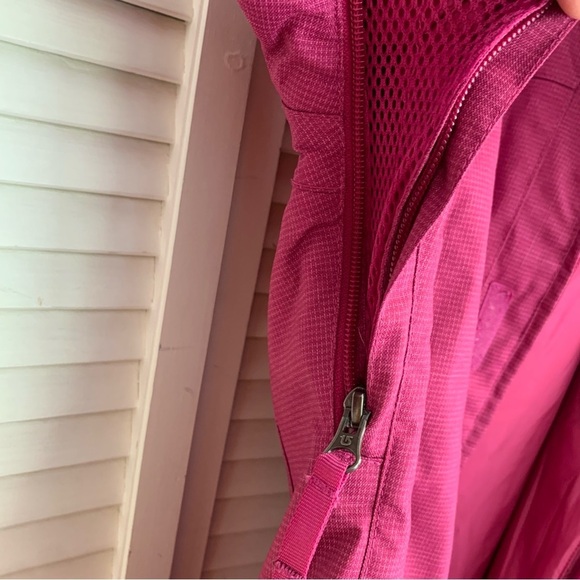Burton DRYRIDE Womens XS Snowboard Ski Jacket Coat Pink Hooded Vented Winter - Picture 6 of 15